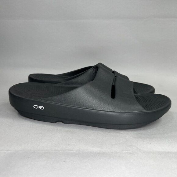 Oofos OOahh Sandals Men's Size 10 Black Running Recovery Active Beach Slides - Picture 1 of 11